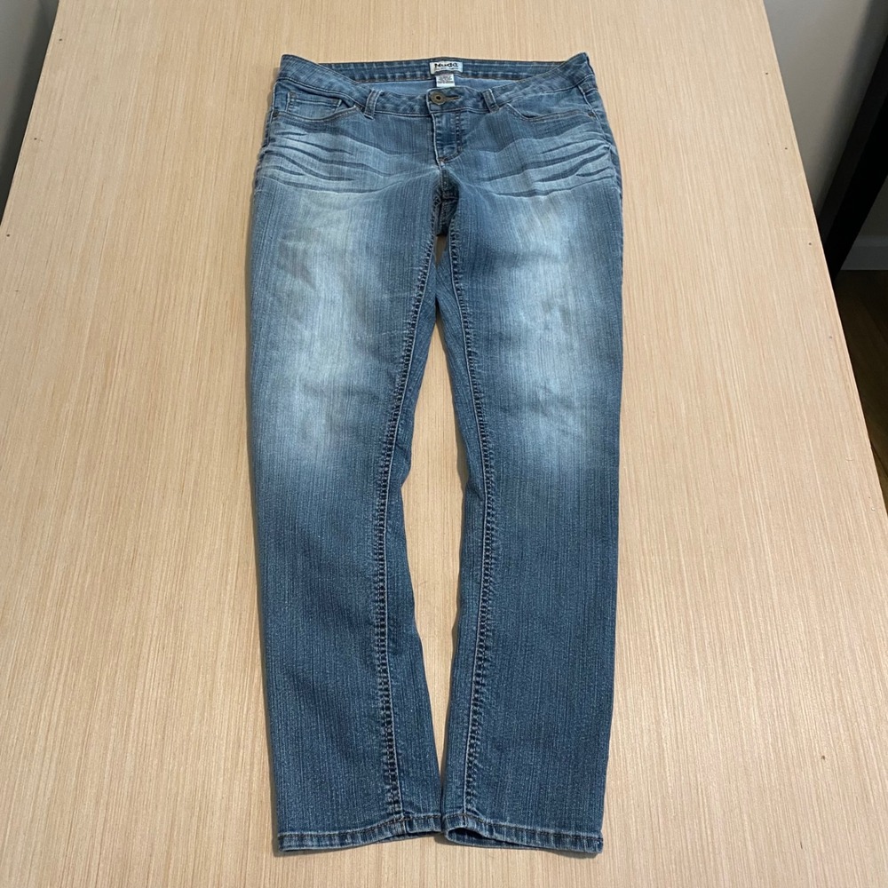 Mudd Womens Skinny Jeans Medium Wash Mid Rise Stretch Denim Size 11 DJBM31155
